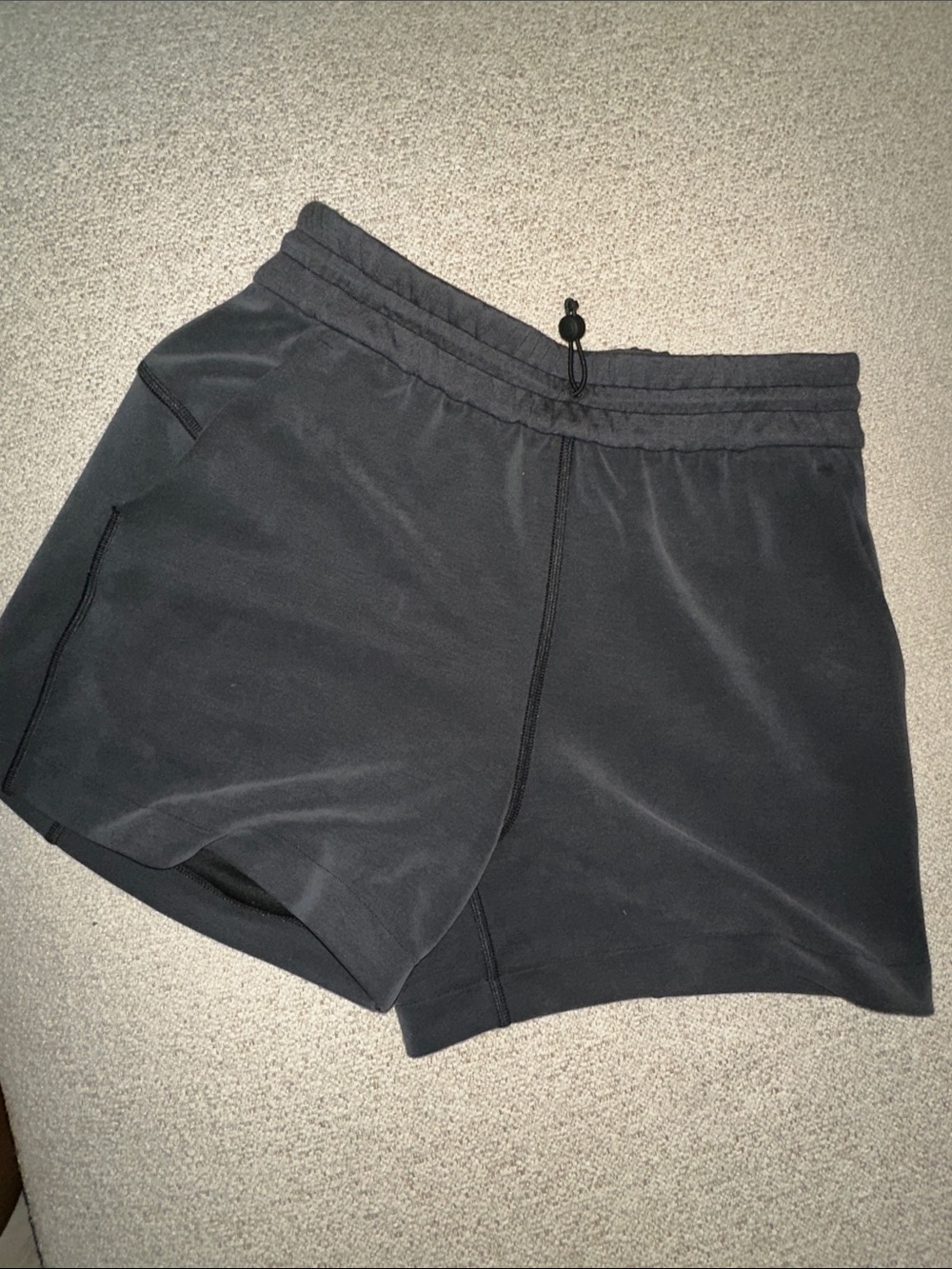 *rare* lululemon soft streme high rise short 3.5”
